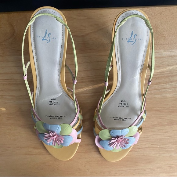 Lifestride Natasha Pastel Heels - Picture 2 of 7